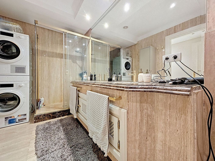 Image No.16-3 Bed Property for sale