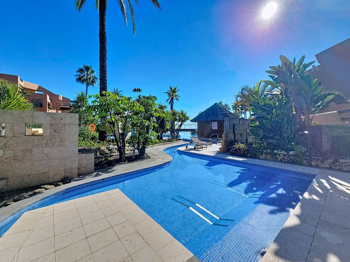 Image No.29-3 Bed Property for sale