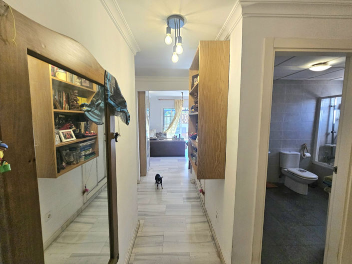 Image No.15-2 Bed Property for sale