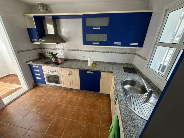 Image No.19-4 Bed Townhouse for sale