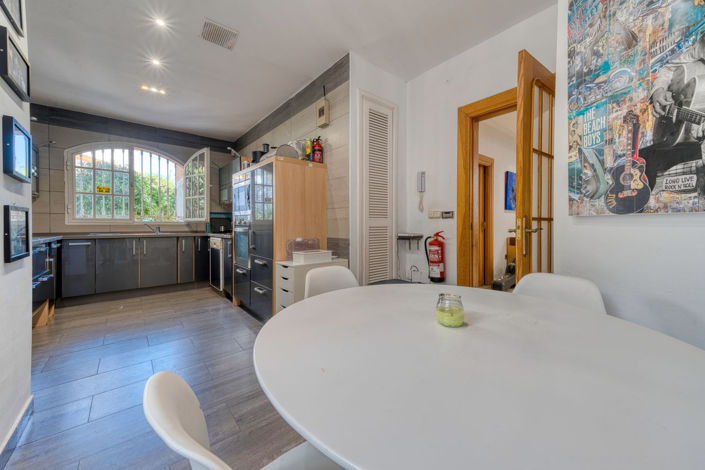 Image No.15-4 Bed Villa for sale