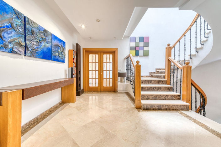 Image No.19-4 Bed Villa for sale