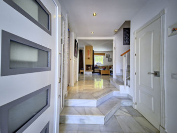 property10202dcddb9e76f6bc2c40ba19872e93c0d0