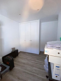 property1037ecd157e8beb5374fde67c35d5ca127c8