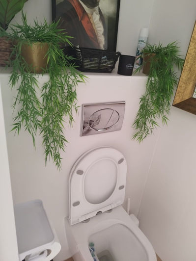 Image No.14-3 Bed Property for sale