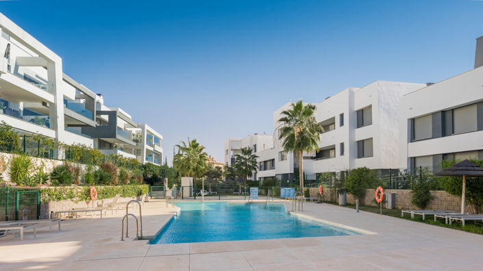 Image No.25-3 Bed Property for sale