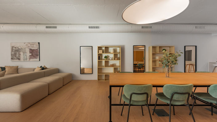 Image No.27-3 Bed Property for sale