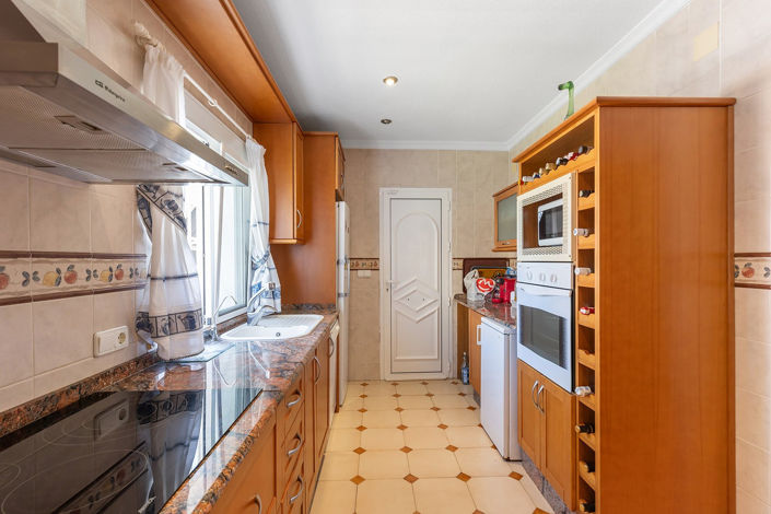 Image No.10-4 Bed Villa for sale