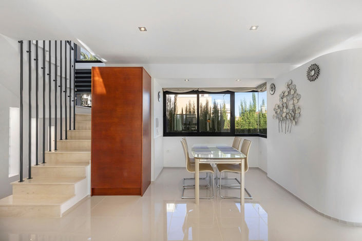 Image No.6-5 Bed Villa for sale