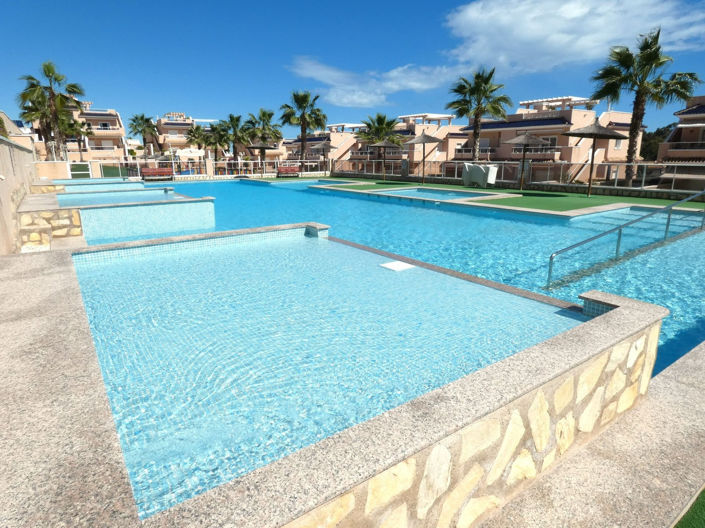 Image No.38-3 Bed Apartment for sale