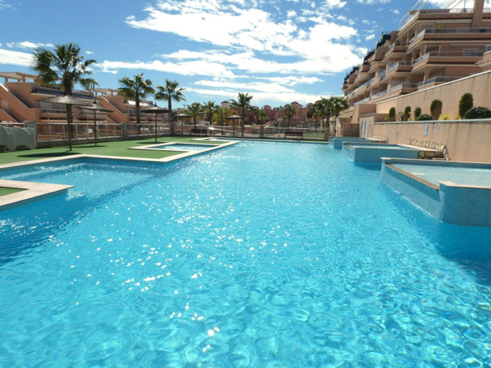 Image No.39-3 Bed Apartment for sale