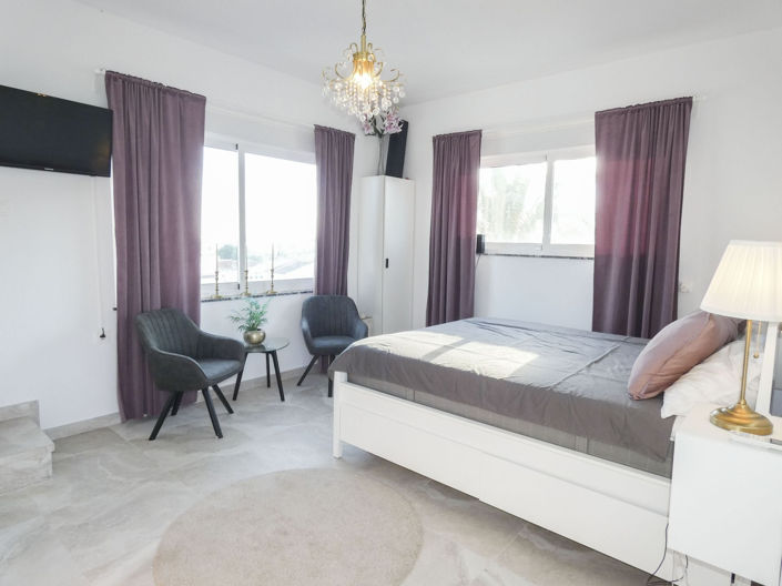 Image No.27-5 Bed Villa for sale