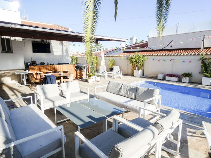 Image No.39-5 Bed Villa for sale