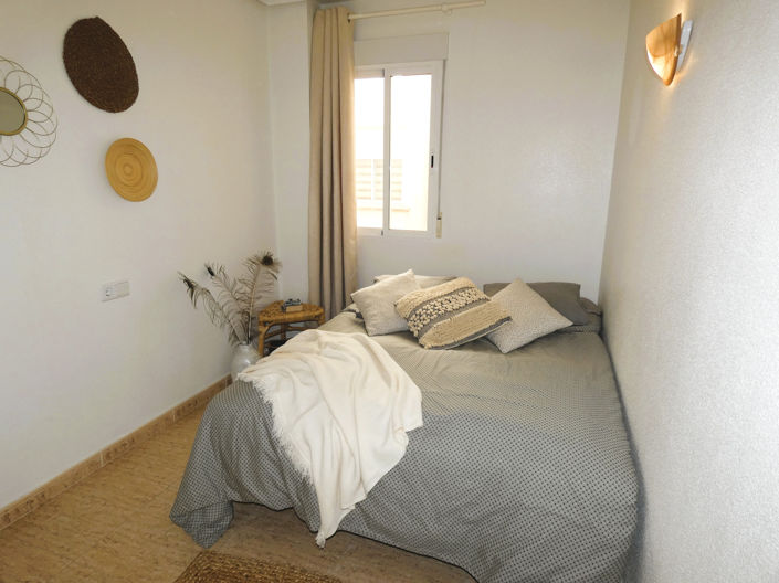 Image No.18-3 Bed Apartment for sale