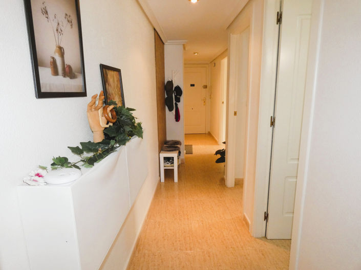 Image No.20-3 Bed Apartment for sale