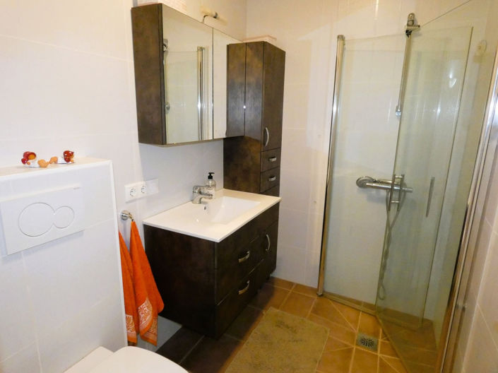 Image No.25-2 Bed Apartment for sale