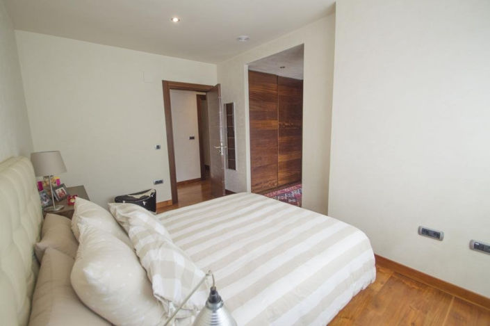 Image No.14-3 Bed Apartment for sale