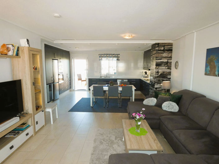 Image No.3-3 Bed Apartment for sale