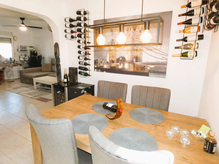 Image No.17-3 Bed Villa for sale