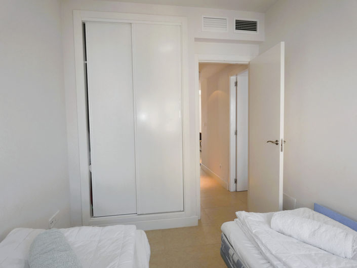 Image No.12-4 Bed Apartment for sale