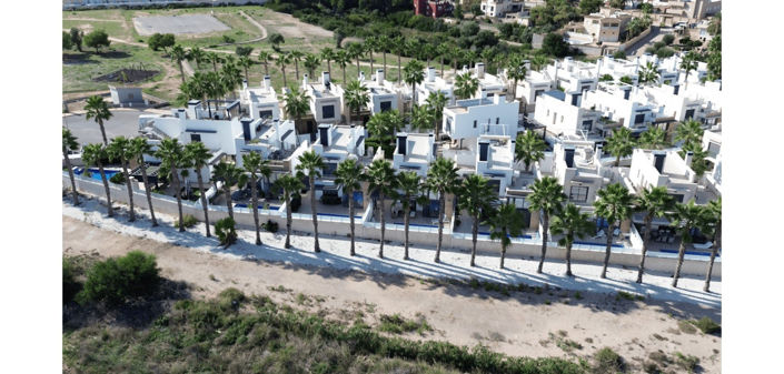 Image No.6-3 Bed Villa for sale