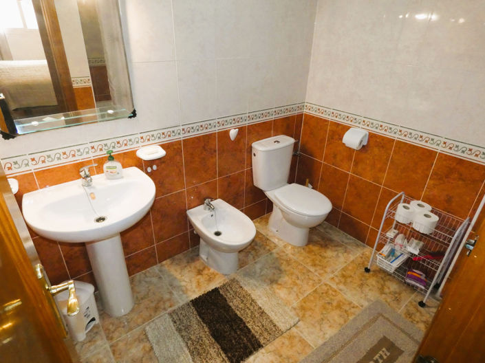 Image No.13-2 Bed Apartment for sale