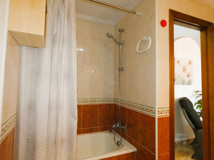 Image No.14-2 Bed Apartment for sale