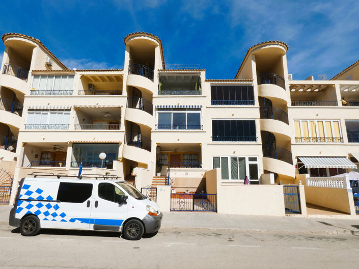 Image No.19-2 Bed Apartment for sale