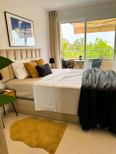 Image No.17-3 Bed Apartment for sale