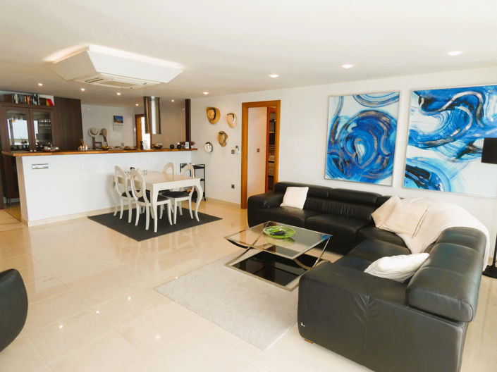 Image No.14-3 Bed Apartment for sale