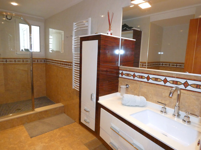 Image No.22-3 Bed Apartment for sale