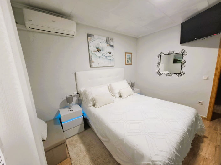 Image No.14-2 Bed Bungalow for sale