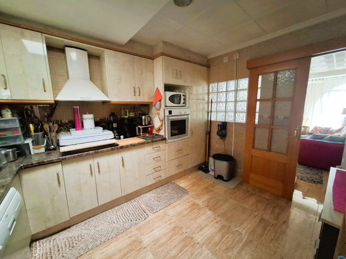 Image No.20-2 Bed Bungalow for sale