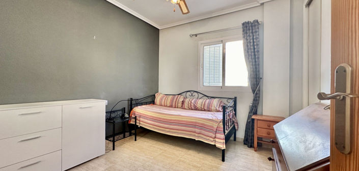 Image No.31-3 Bed Townhouse for sale