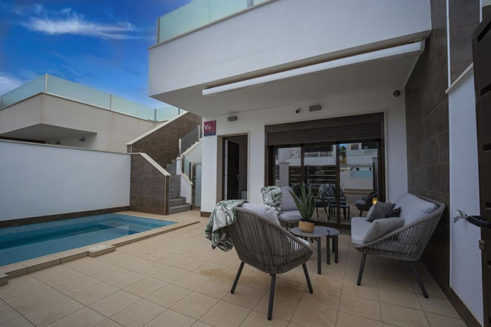 Image No.2-Villa de 3 chambres à vendre à Alicante