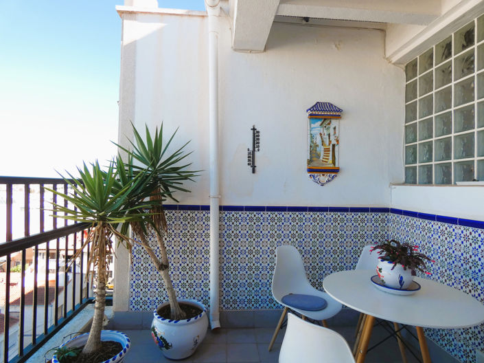 Image No.12-2 Bed Apartment for sale