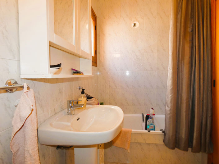 Image No.22-2 Bed Apartment for sale