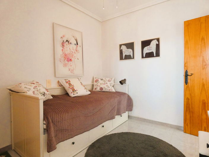 Image No.24-2 Bed Apartment for sale