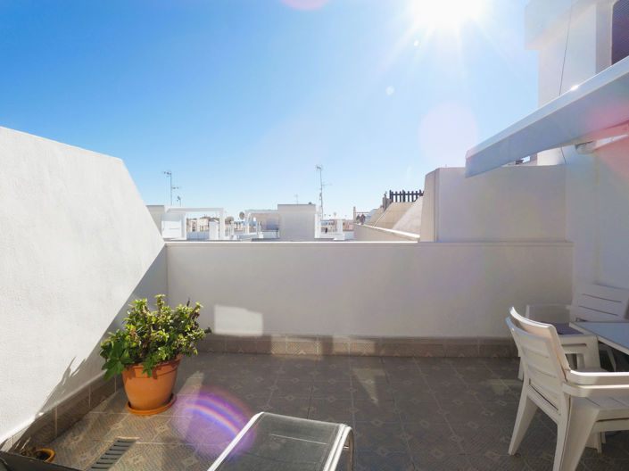 Image No.31-2 Bed Apartment for sale