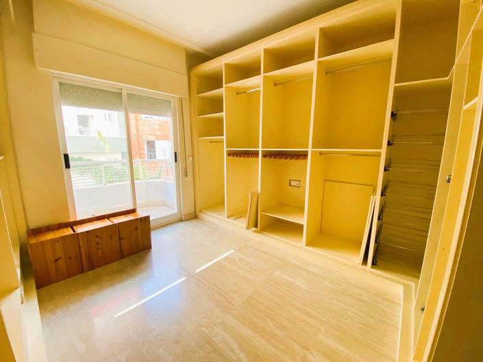 Image No.27-4 Bed Apartment for sale