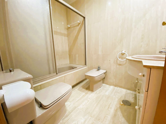 Image No.8-4 Bed Apartment for sale