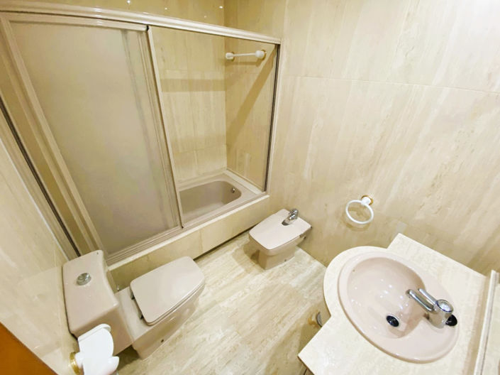 Image No.9-Appartement de 4 chambres à vendre à Alicante