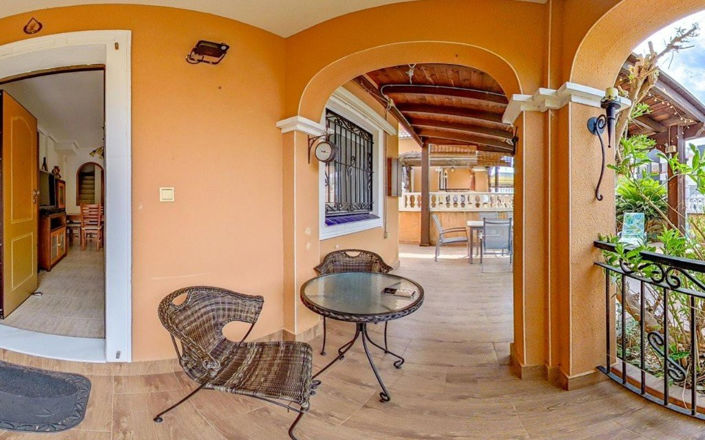 Image No.6-3 Bed Townhouse for sale