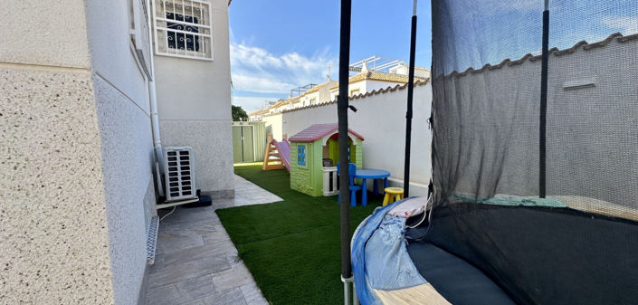 Image No.29-Villa de 3 chambres à vendre à Alicante