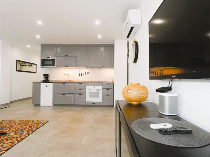 Image No.11-3 Bed Apartment for sale