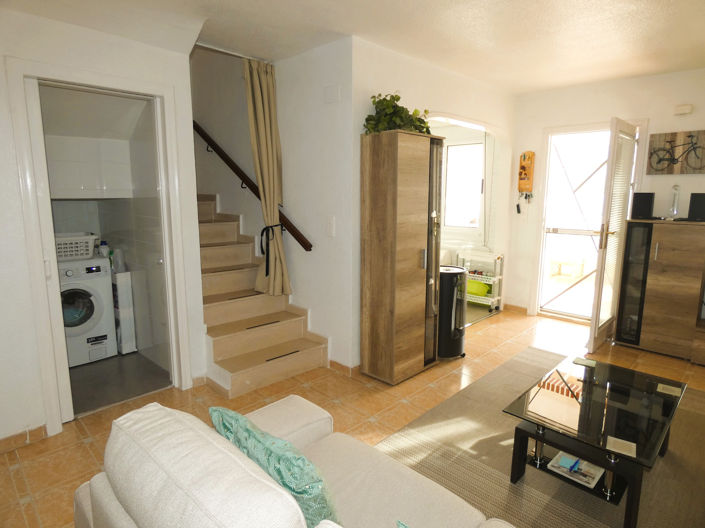 Image No.14-4 Bed Townhouse for sale