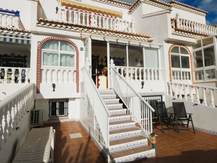 Image No.36-4 Bed Townhouse for sale