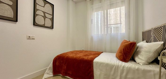 Image No.11-3 Bed Apartment for sale