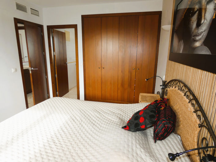 Image No.19-2 Bed Apartment for sale