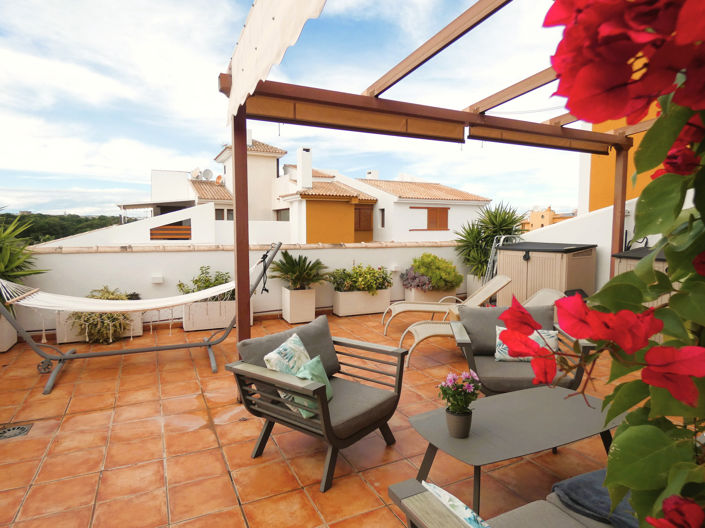 Image No.36-2 Bed Apartment for sale